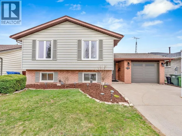 678 GAUTHIER DRIVE, Tecumseh, Ontario N8N3P8