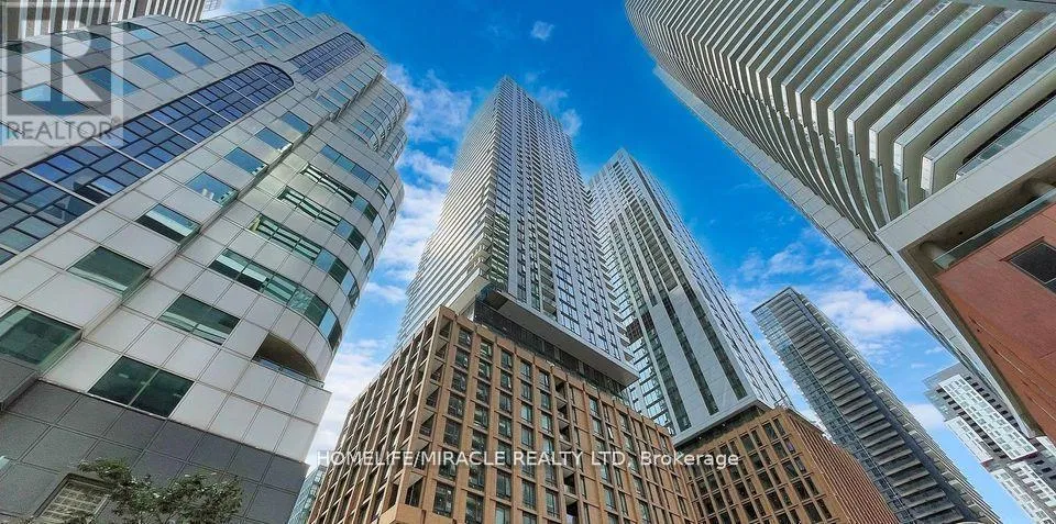 3915 - 8 WIDMER STREET, Toronto (Waterfront Communities), Ontario M5V0W6