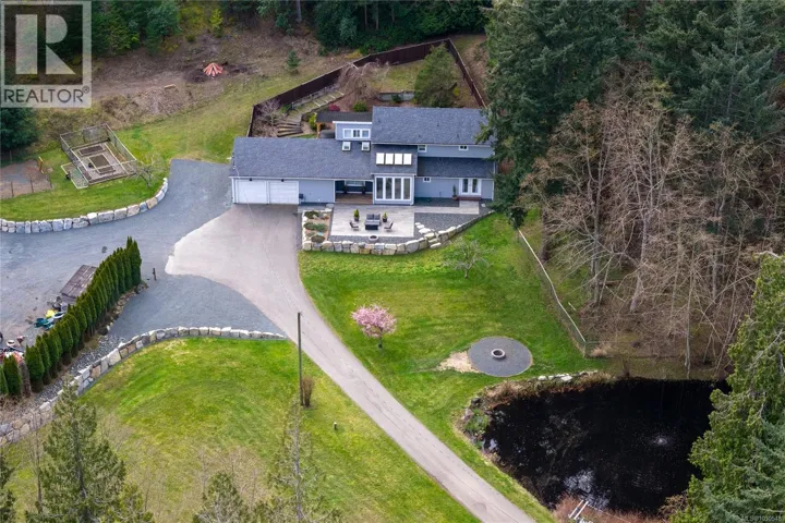 2191 Florence Dr, Nanoose Bay, British Columbia V9P9E9