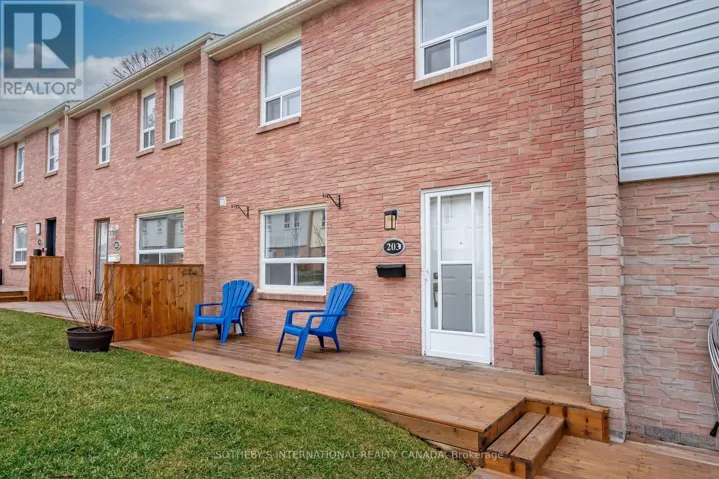 203 - 1055 SHAWNMARR ROAD, Mississauga (Port Credit), Ontario L5H3V2