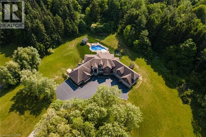 814 BINKLEY Road, Ancaster, Ontario L9H5E3