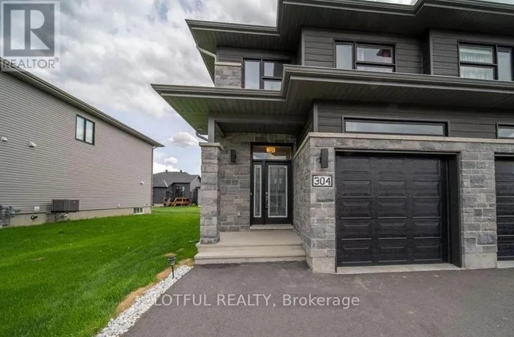 304 BELFORT STREET, Russell, Ontario K0A1W0