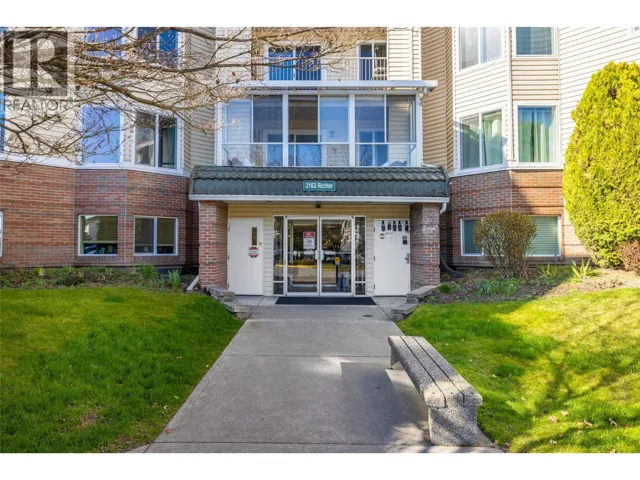 3163 Richter Street Unit# 220, Kelowna, British Columbia V1W3R4