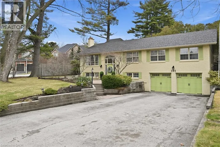 285 GLEN AFTON Drive, Burlington, Ontario L7L1G8