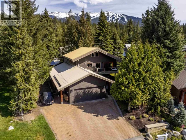 6444 TOAD HOLLOW, Whistler, British Columbia V8E0C5