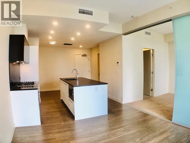 1507 6383 MCKAY AVENUE, Burnaby, British Columbia V5H0H8