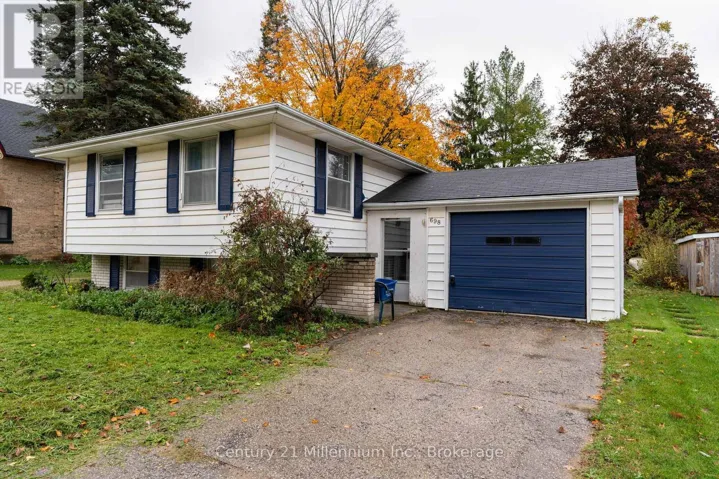 698 GUSTAVUS STREET, Saugeen Shores, Ontario N0H2C0