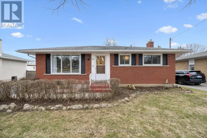 32 SLEEMAN AVENUE, Guelph (Junction/Onward Willow), Ontario N1H6E9