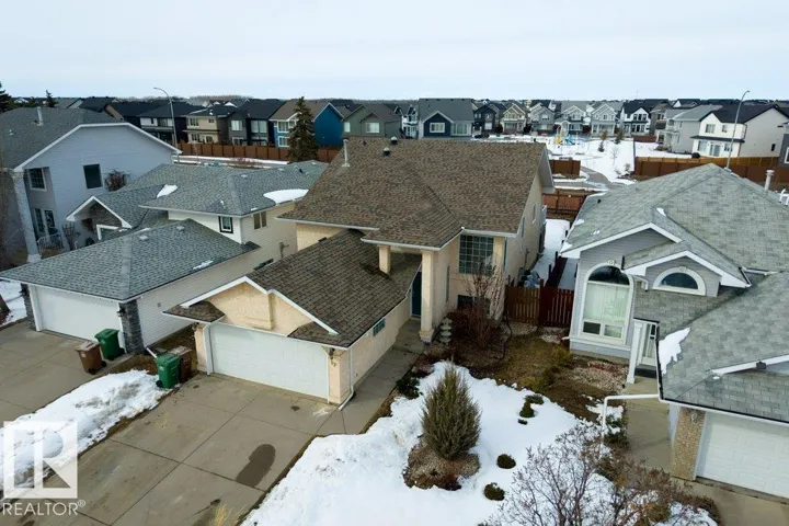 17 DONALD PL, St. Albert, Alberta T8N6H3