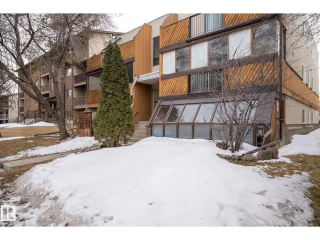 #2 9140 149 ST NW, Edmonton, Alberta T5R1C2