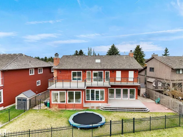 10815 BEARSPAW DR E NW NW, Edmonton, Alberta T6J5E1