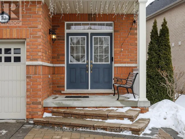 32 BLUE GROUSE ROAD, Vaughan (Patterson), Ontario L6A4B9