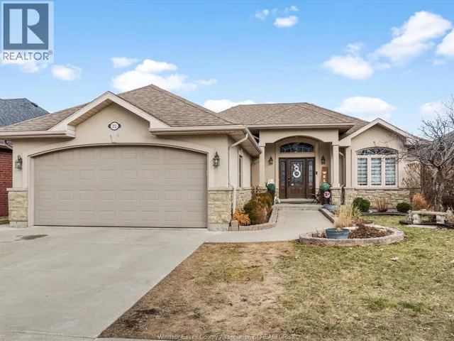 202 ELLISON, Leamington, Ontario N8H0B2