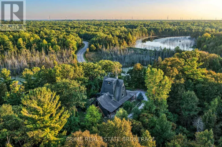 7166 OUTER DRIVE, Lambton Shores (Port Franks), Ontario N0M2L0