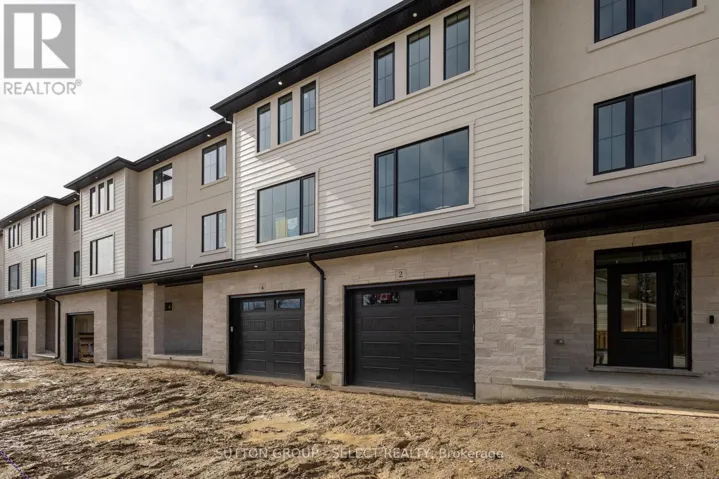 4 - 233 UPPER QUEEN STREET, Thames Centre (Thorndale), Ontario N0M2P0