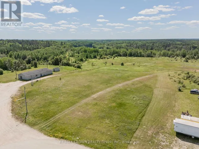 FAUQUIER - PT1 PT3 OF CR347, DECARIE AVENUE, Kapuskasing, Ontario P0L1G0