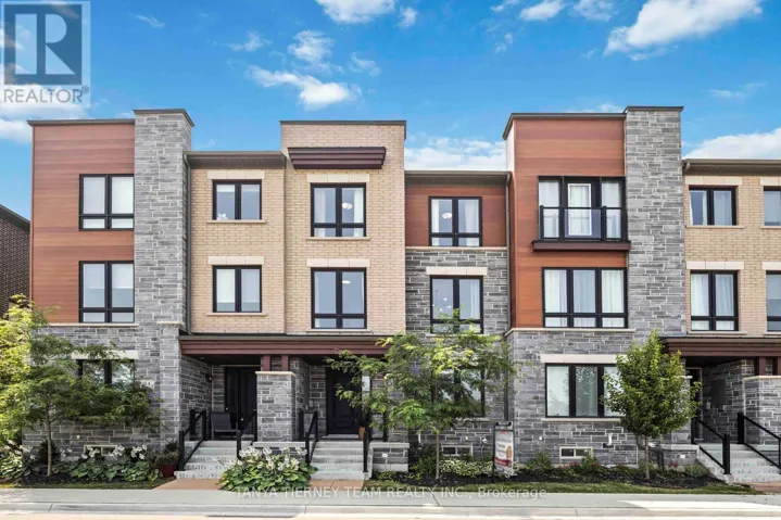 36 DOCKSIDE WAY, Whitby (Port Whitby), Ontario L1N0M6