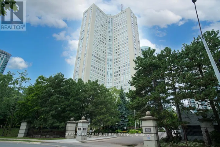 806 - 3650 KANEFF CRESCENT, Mississauga (Mississauga Valleys), Ontario L5A4A1