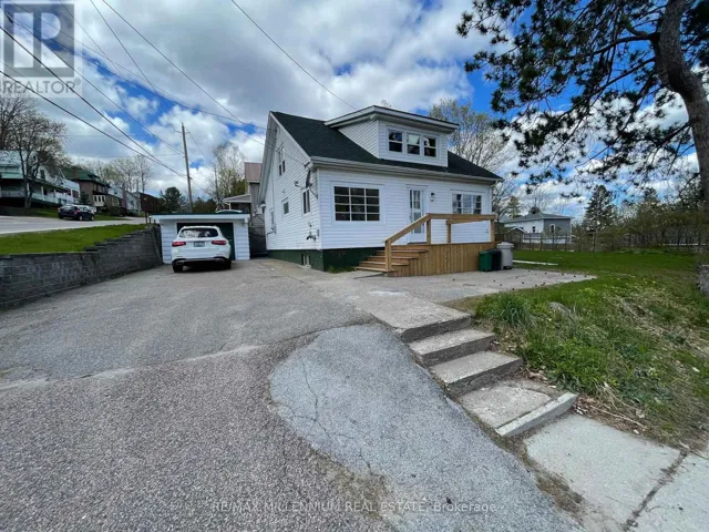59 WEST STREET S, Huntsville (Chaffey), Ontario P1H2M8