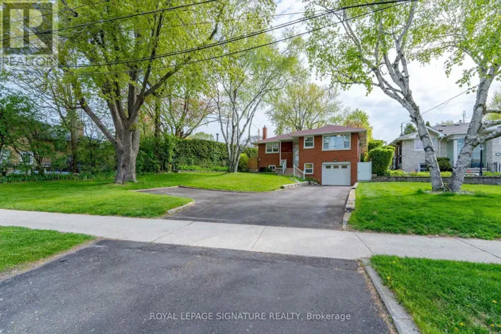 UPPER - 145 SLOANE AVENUE, Toronto (Victoria Village), Ontario M4A2B8