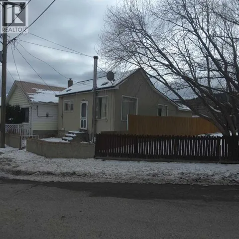 6710 17 Avenue, Coleman, Alberta T0K0E0