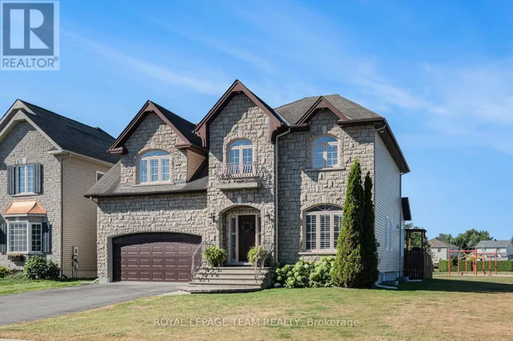 127 LACHAINE STREET, Russell, Ontario K0A1W0