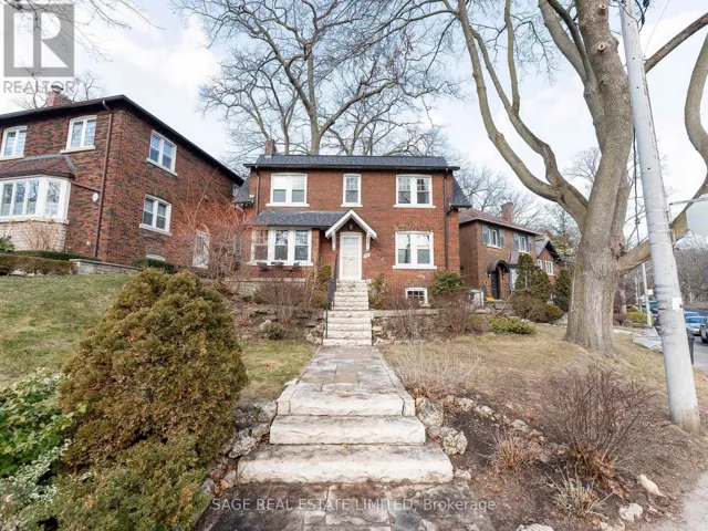 252 GLEN MANOR DRIVE W, Toronto (The Beaches), Ontario M4E2Y2