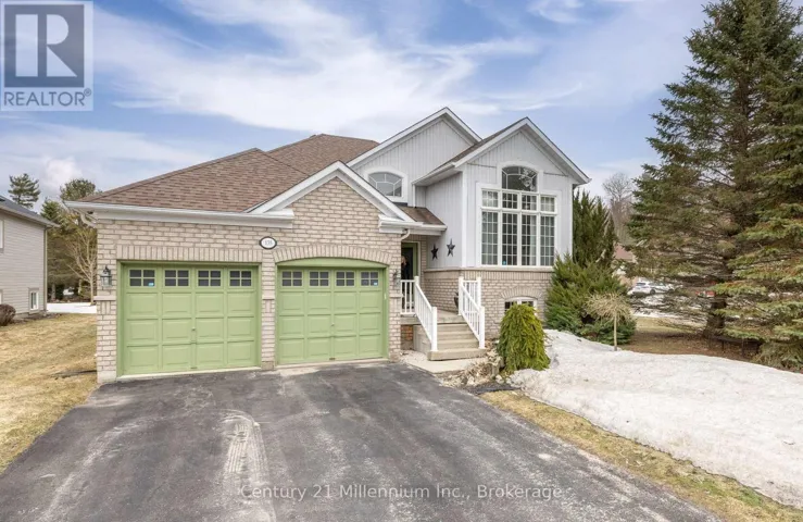 135 ROYAL BEECH DRIVE, Wasaga Beach, Ontario L9Z2N3