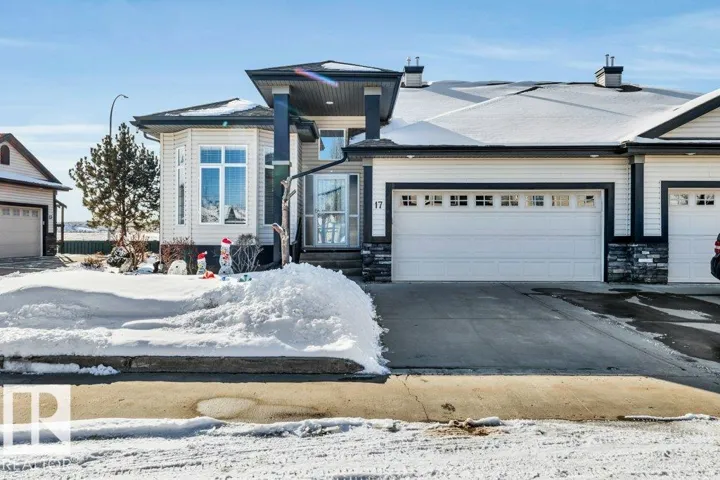 #17 12610 15 AV SW, Edmonton, Alberta T6W1X1