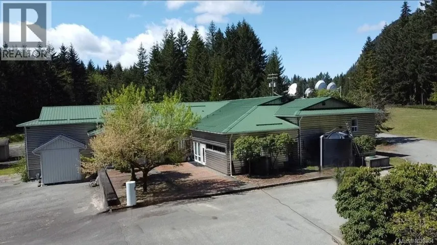 8801 Youbou Rd, Youbou, British Columbia V0R3E1