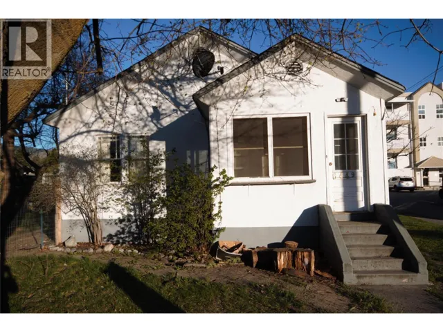 6449 PARK Drive, Oliver, British Columbia V0H1T3