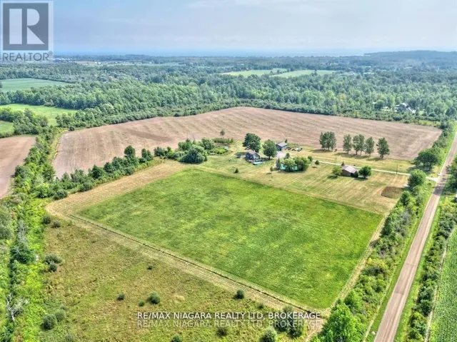 490 MATHEWS ROAD, Fort Erie (Point Abino), Ontario L0S1R0