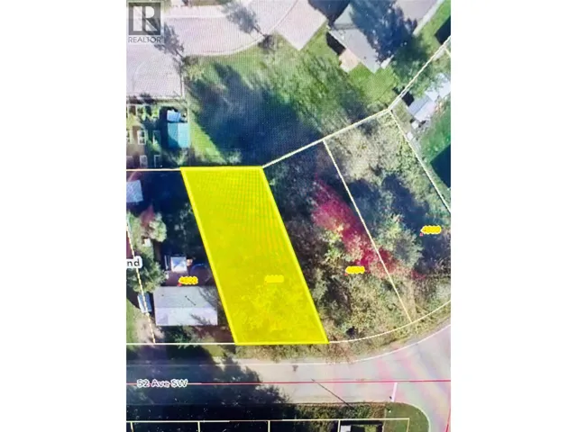 4808 52 Avenue SW, Chetwynd, British Columbia V0C1J0