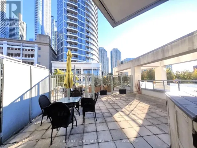 206 - 228 QUEENS QUAY W, Toronto (Waterfront Communities), Ontario M5J2X1