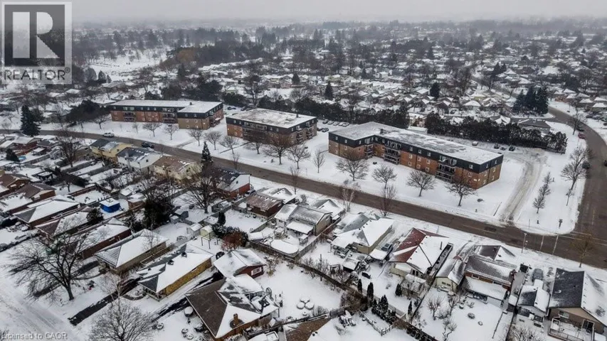 390 ADMIRAL Drive Unit# 206, London, Ontario N5V3C2