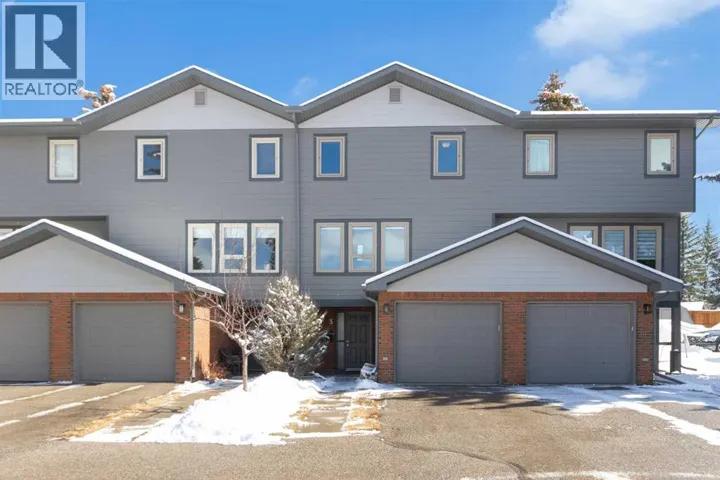 3, 64 Woodacres Crescent SW, Calgary, Alberta T2W4V6