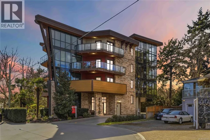 301 2850 Aldwynd Rd, Langford, British Columbia V9B3S7