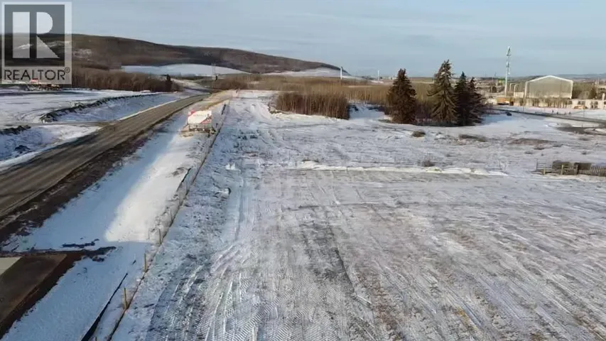 117R 101 Street SW, Calgary, Alberta T3B5T2