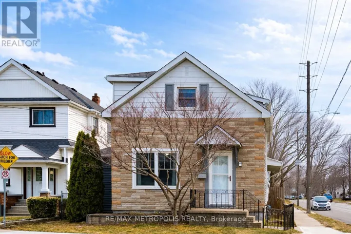 159 YORK STREET, St. Catharines (Downtown), Ontario L2R6E9