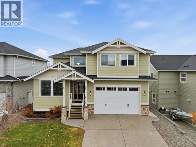 2748 Beachmount Crescent, Kamloops, British Columbia V2B0E6