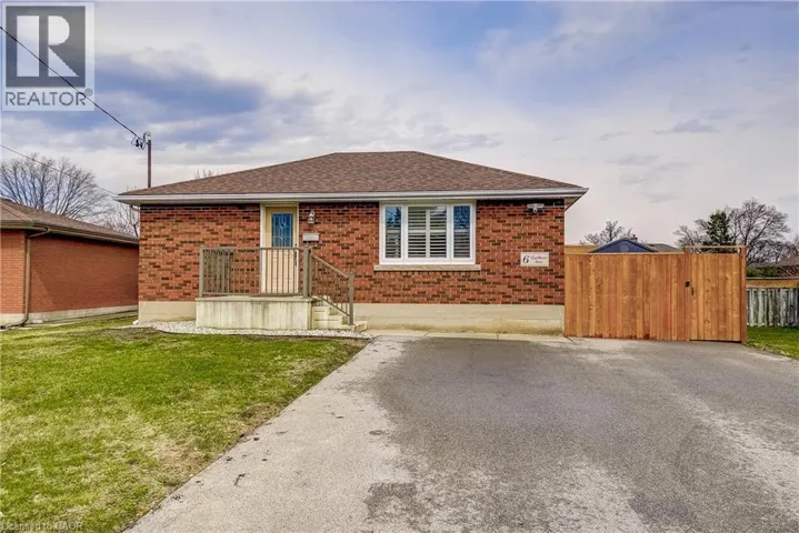6 LYNDHURST Street, Brantford, Ontario N3S4M3