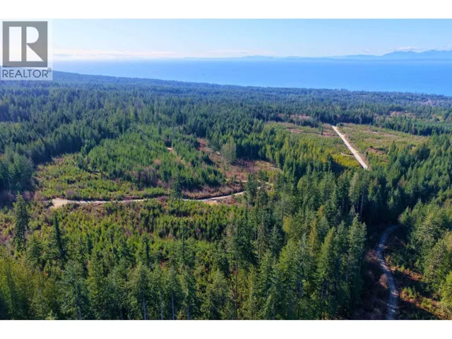 LOT 2 LOCKYER ROAD, Roberts Creek, British Columbia V0N2W1
