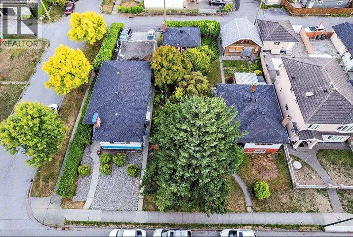 1280 E 33RD AVENUE, Vancouver, British Columbia V5V3B6