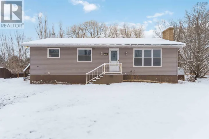 395 College Road, Windsor, Nova Scotia B0N2T0