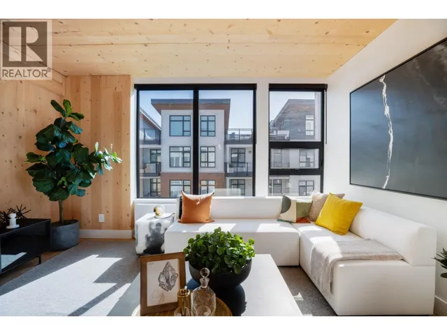 414 310 SALTER STREET, New Westminster, British Columbia V3M0N7