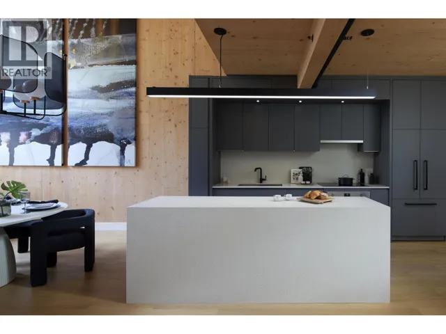 108 310 SALTER STREET, New Westminster, British Columbia V3M0N7