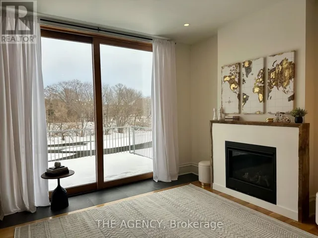 73 GRAND RIVER STREET N, Brant (Paris), Ontario N3L2M3