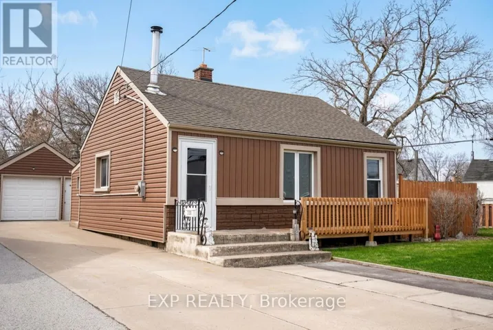 125 GRANTHAM AVENUE S, St. Catharines (E. Chester), Ontario L2P3H3