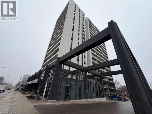 741 KING Street W Unit# 301, Kitchener, Ontario N2G0E9