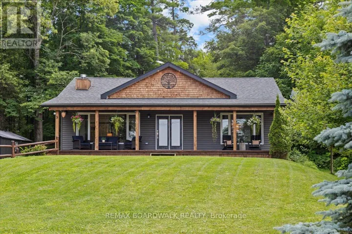9 SKEBO LANE, Horton, Ontario K7V3Z8